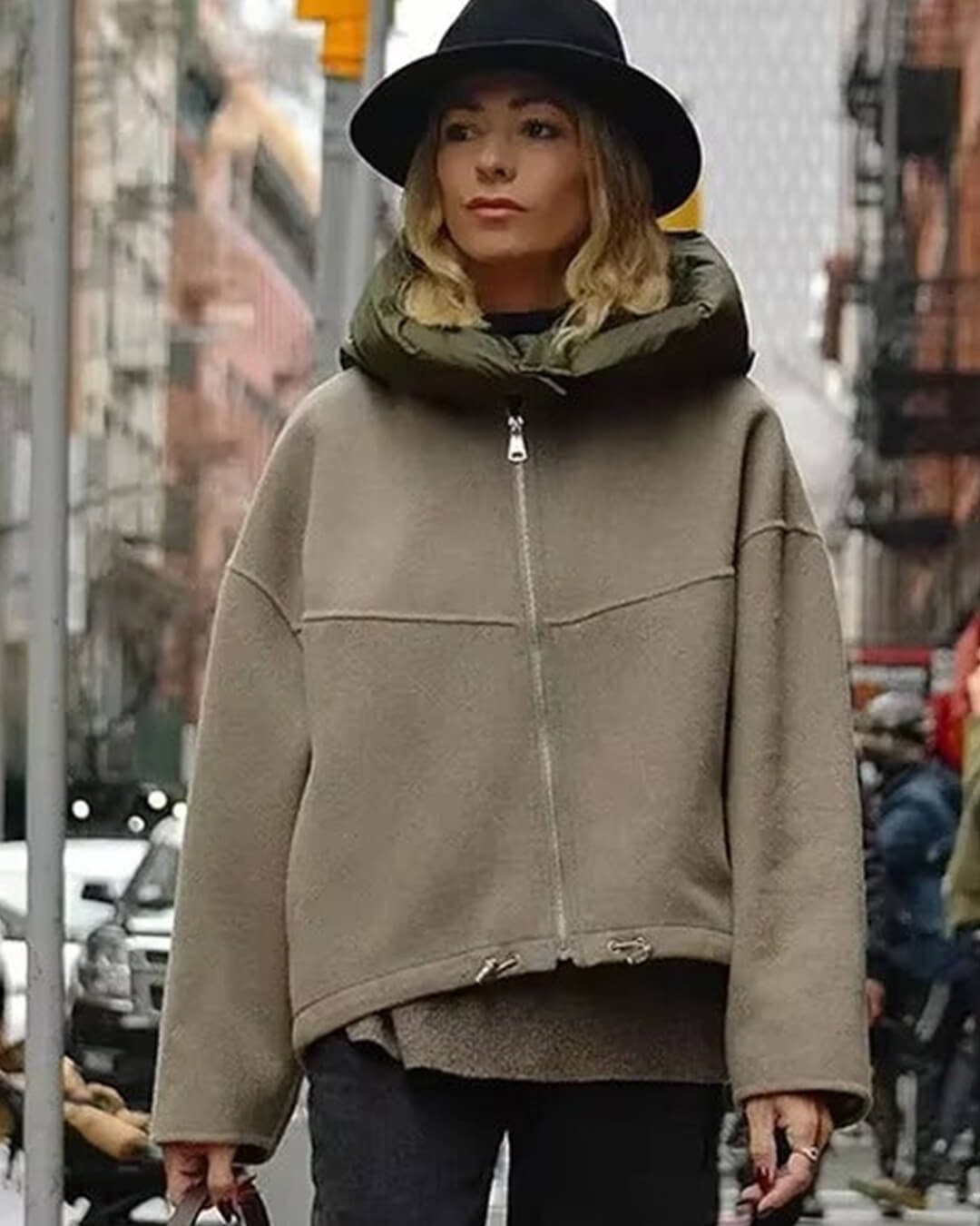 Cadence | Veste Bomber à Capuche à Blocs de Couleurs pour Femmes