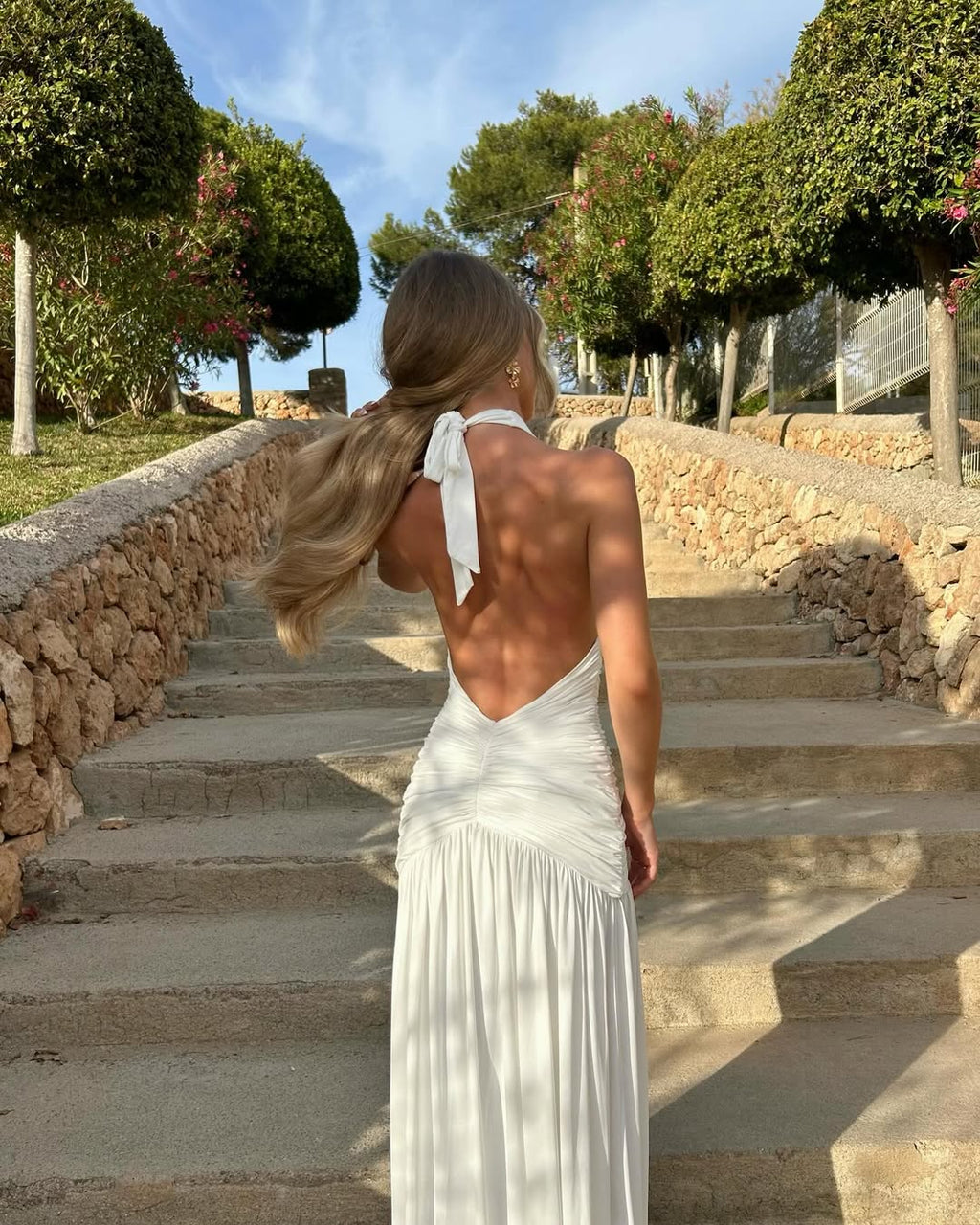 Callista | Robe maxi d'été sans manches à col en V à nouer