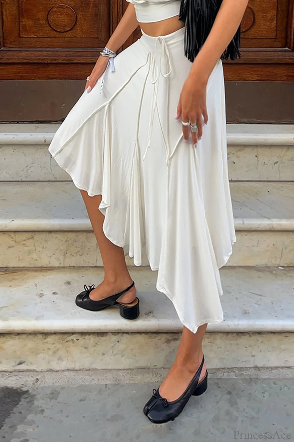 Cheyenne | Jupe midi asymétrique à ourlet en forme de mouchoir pour femmes