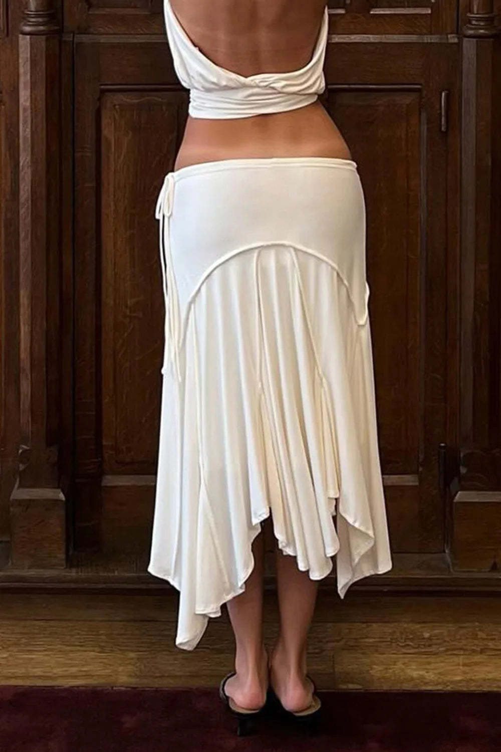 Cheyenne | Jupe midi asymétrique à ourlet en forme de mouchoir pour femmes
