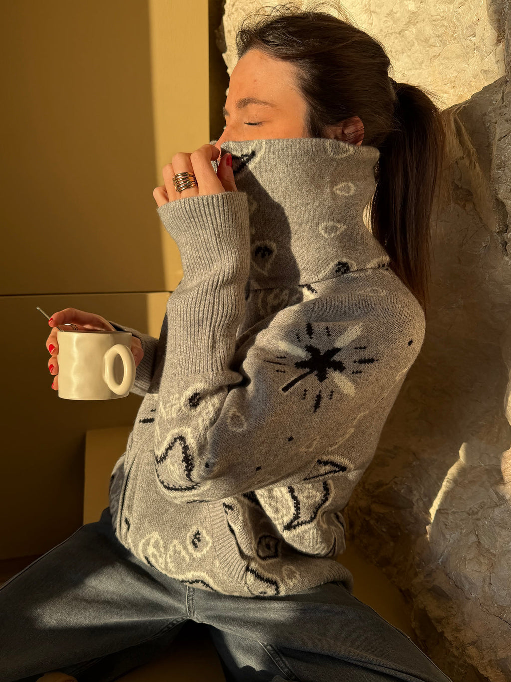 Delaney | Cardigan tricoté zippé pour femmes à motif paisley
