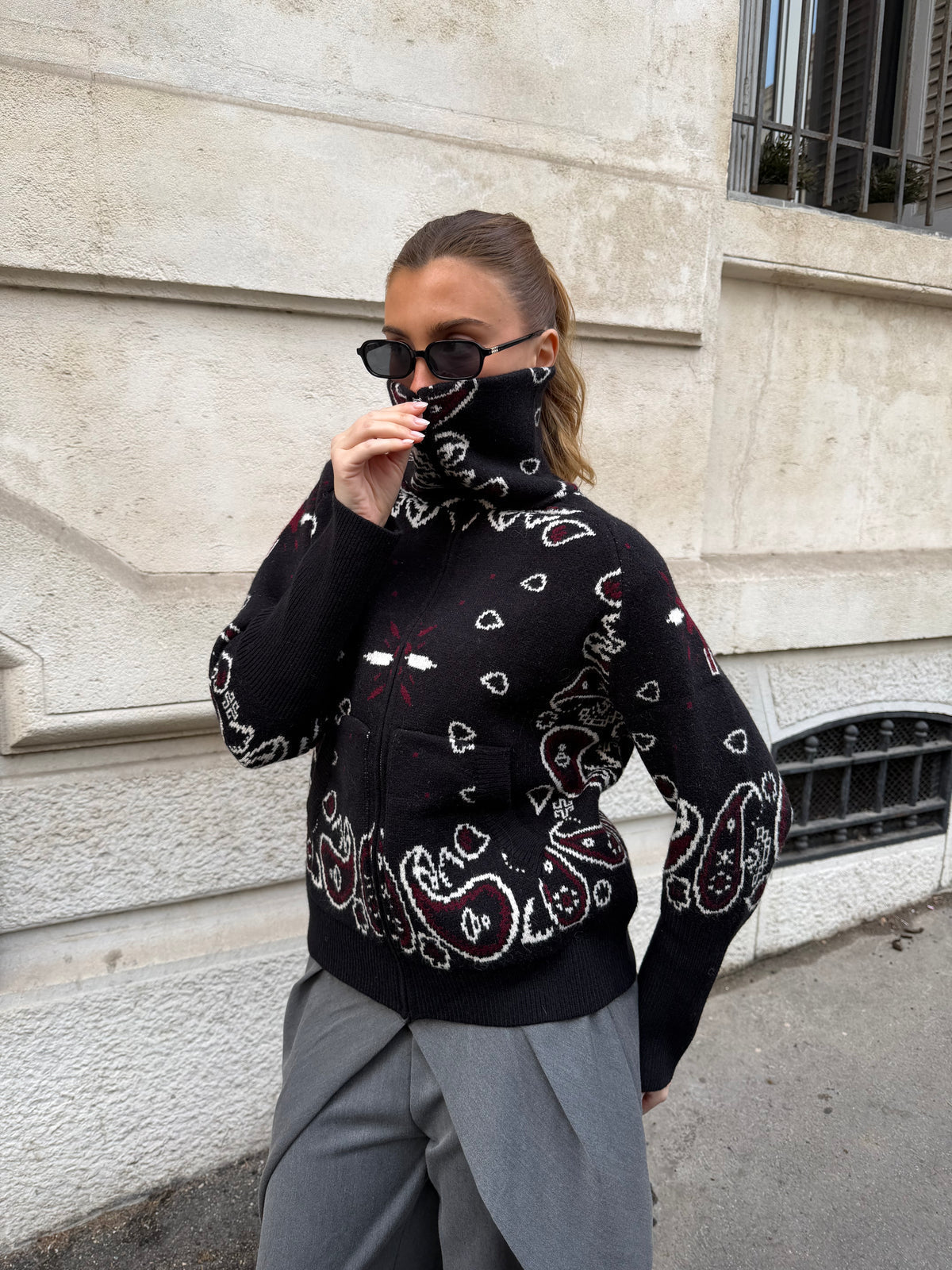 Delaney | Cardigan tricoté zippé pour femmes à motif paisley