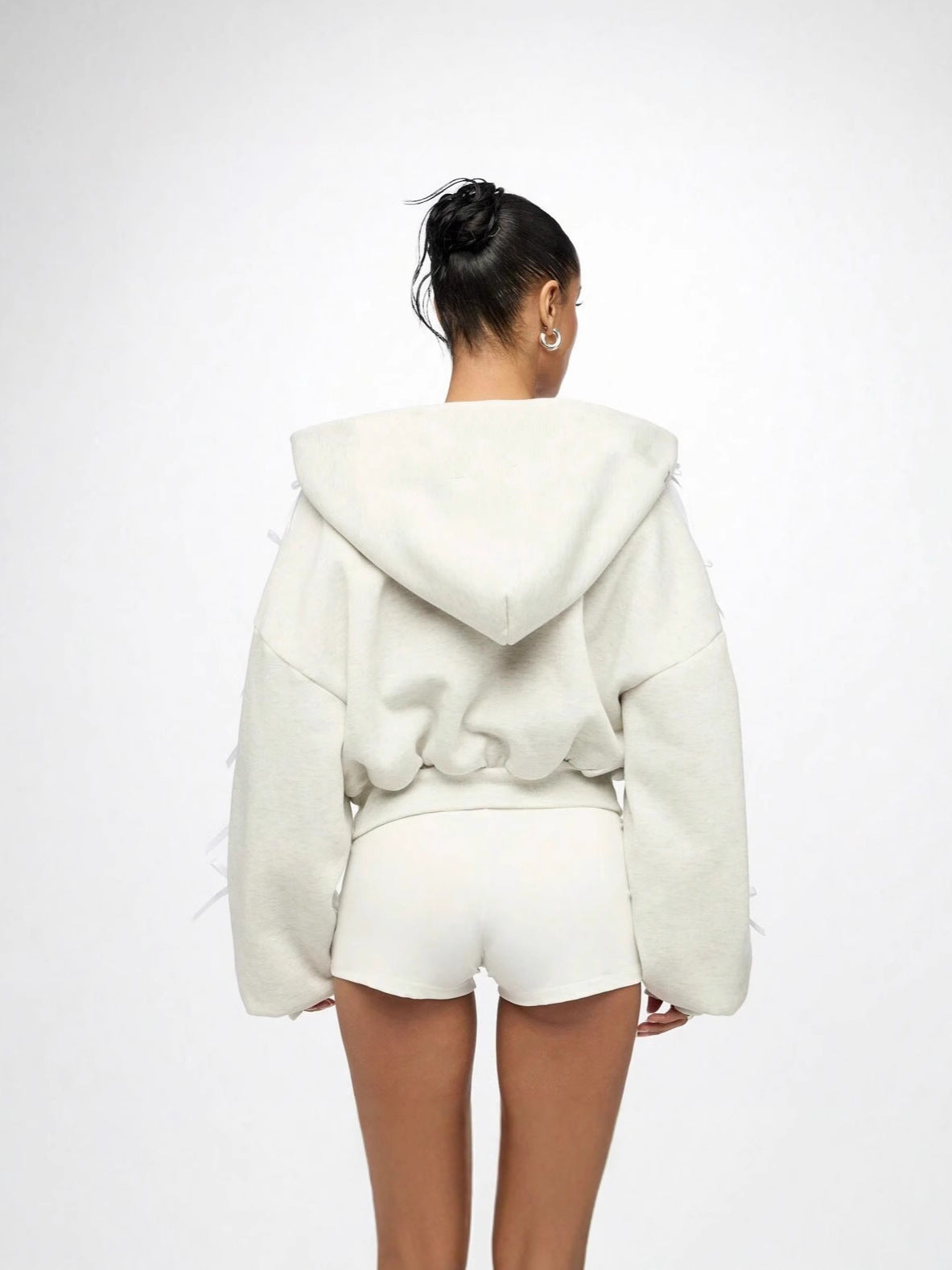 Eleanora | Pull zippé à col haut et manches longues pour femmes