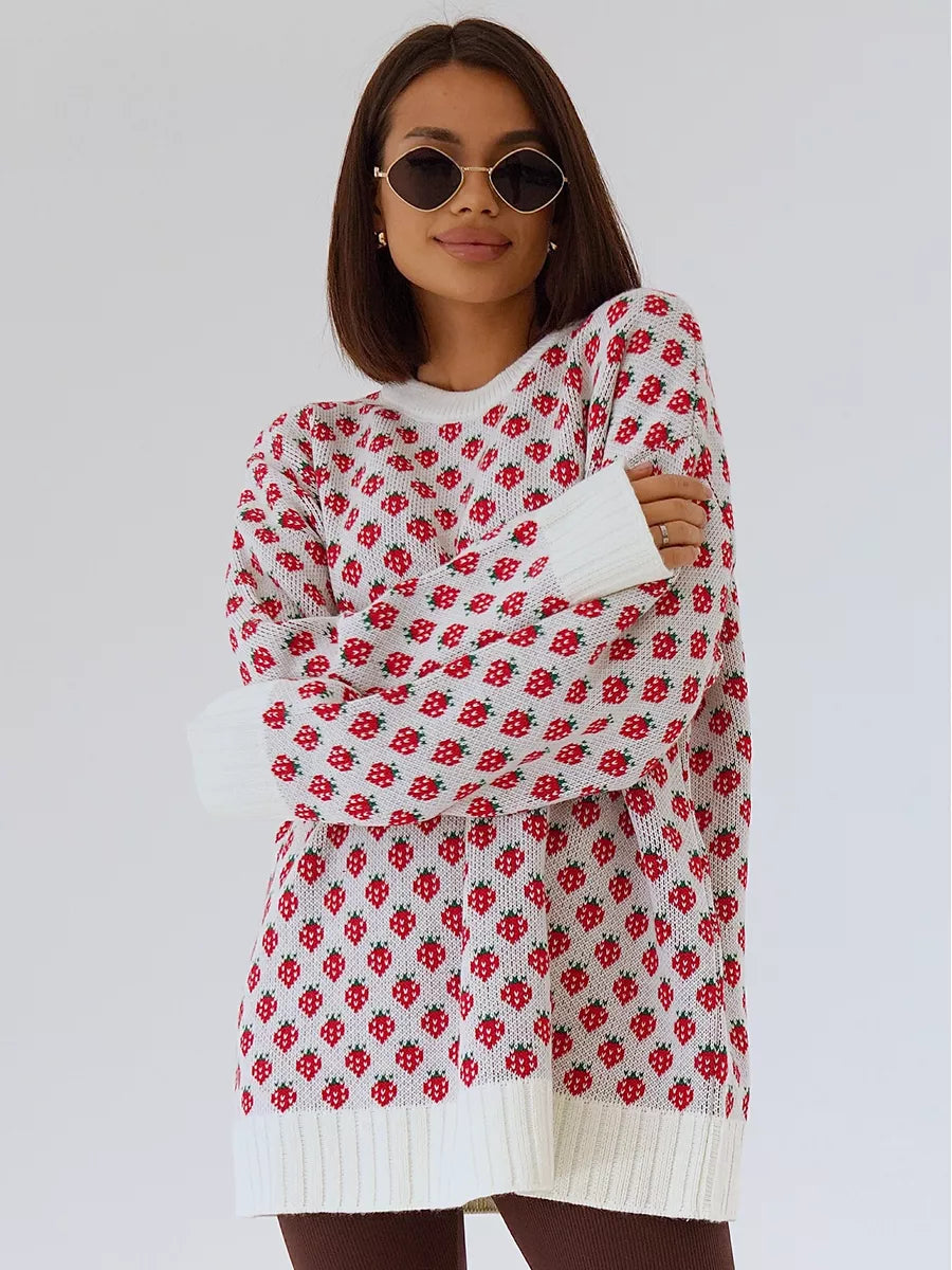 Emery | Pull en maille surdimensionné à imprimé fraise pour femmes