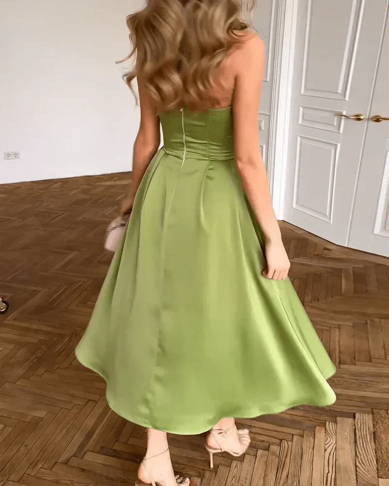 Genesis | Robe Midi Sans Manches Sweetheart pour Invitées de Mariage