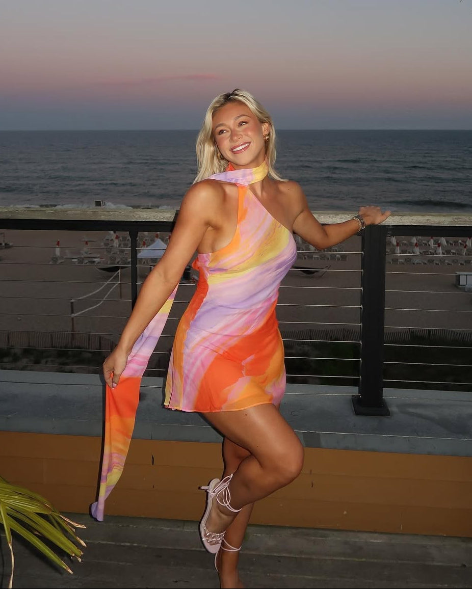 Katalina | Robe d'été mini en satin à une épaule pour femmes