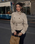 Leslie | Veste trench à col montant à double boutonnage pour femmes