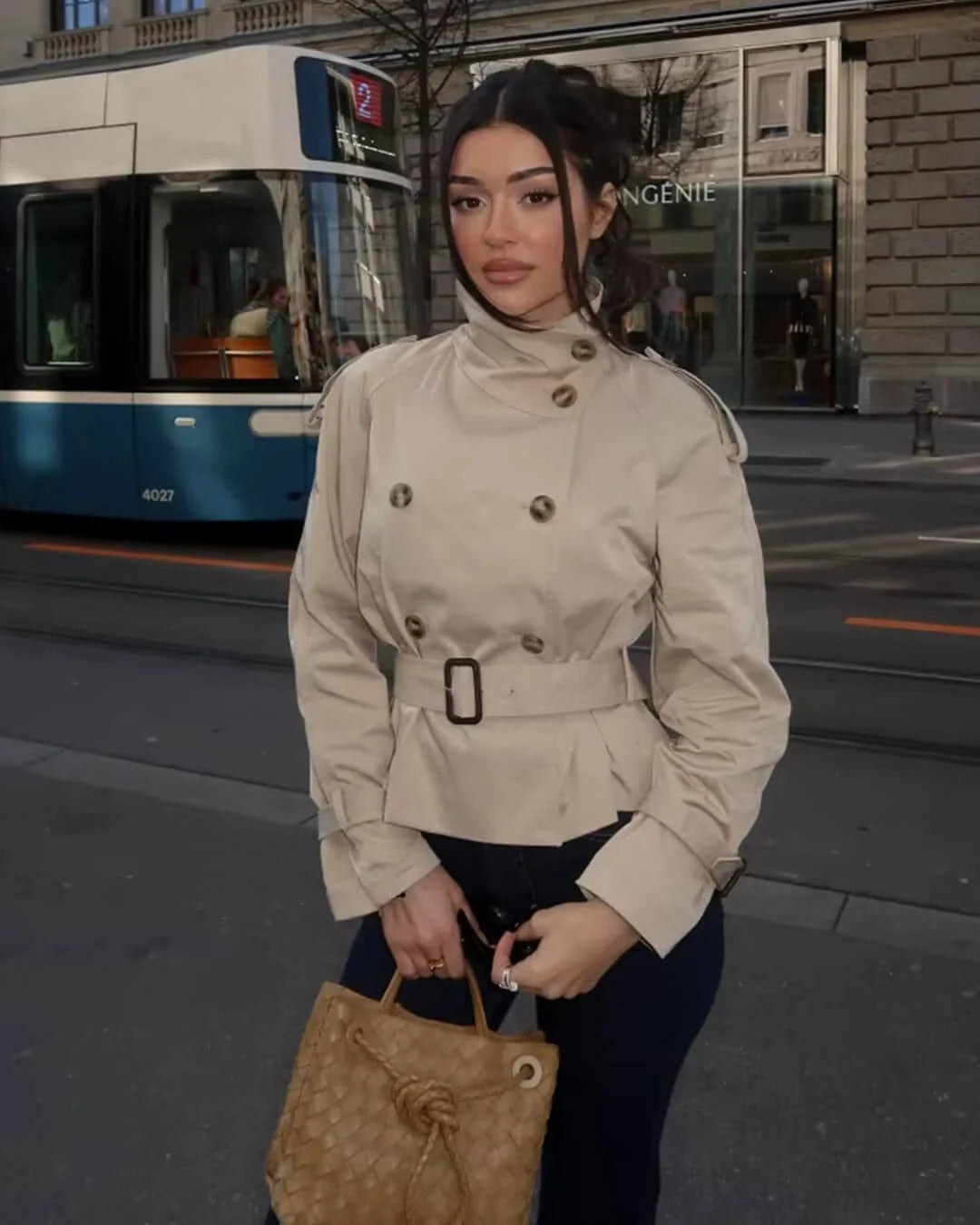 Leslie | Veste trench à col montant à double boutonnage pour femmes