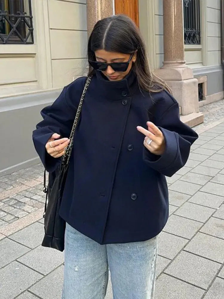 Lexa | Veste Femme à Col Montant Asymétrique et Boutonnage Avant