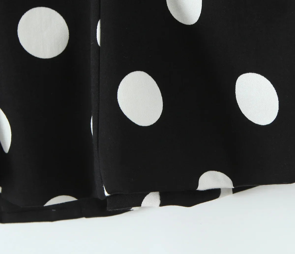 Paige | Haut Halter à Pois Profond V pour Femmes