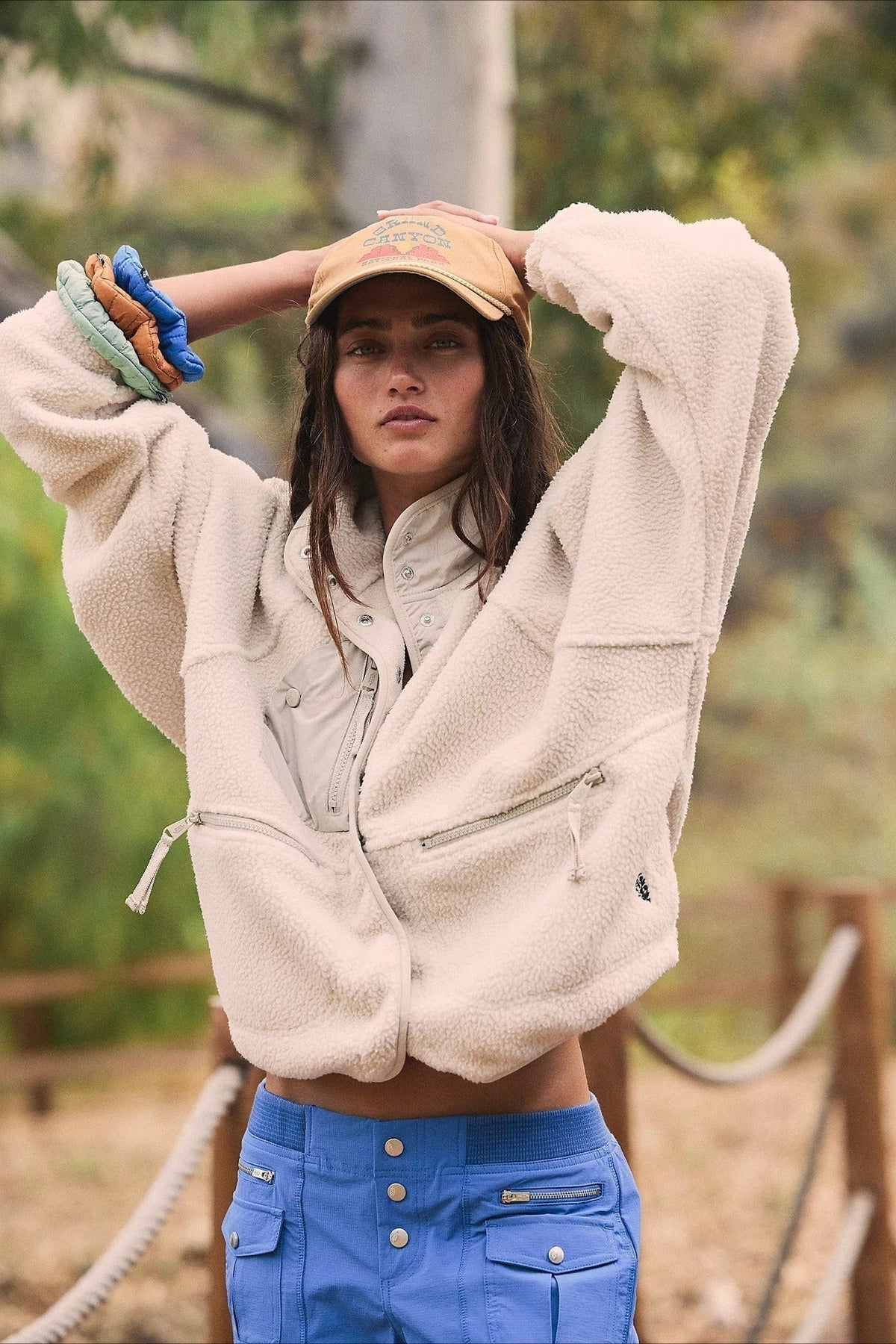 Regine | Veste Teddy en Fleece Sherpa pour Femmes avec Boutons