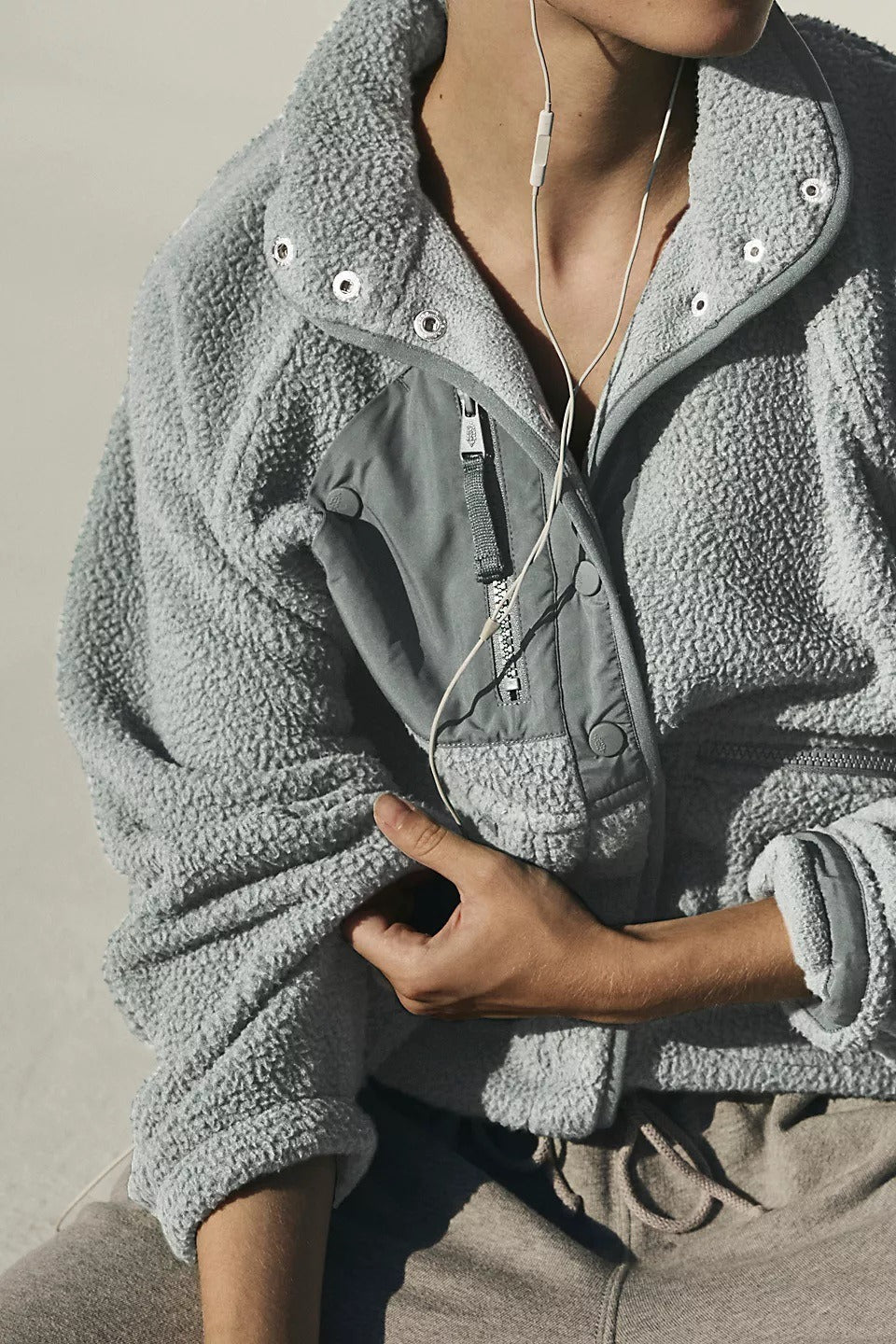 Regine | Veste Teddy en Fleece Sherpa pour Femmes avec Boutons