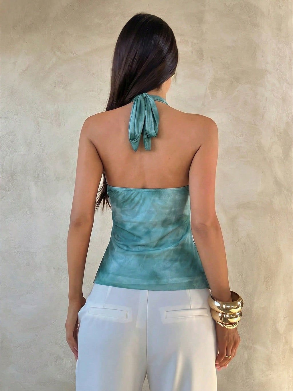 Sabrina | Top de fête sans manches à volants et encolure halter pour femmes