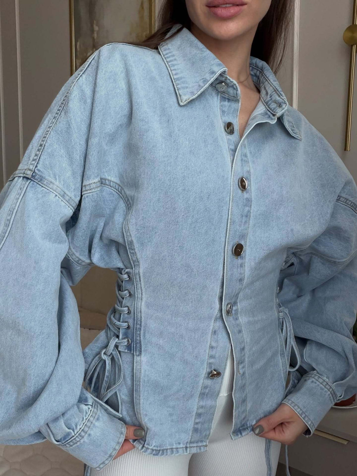 Shania | Veste en Jean à Col Claudine et Manches Bouffantes à Boutons