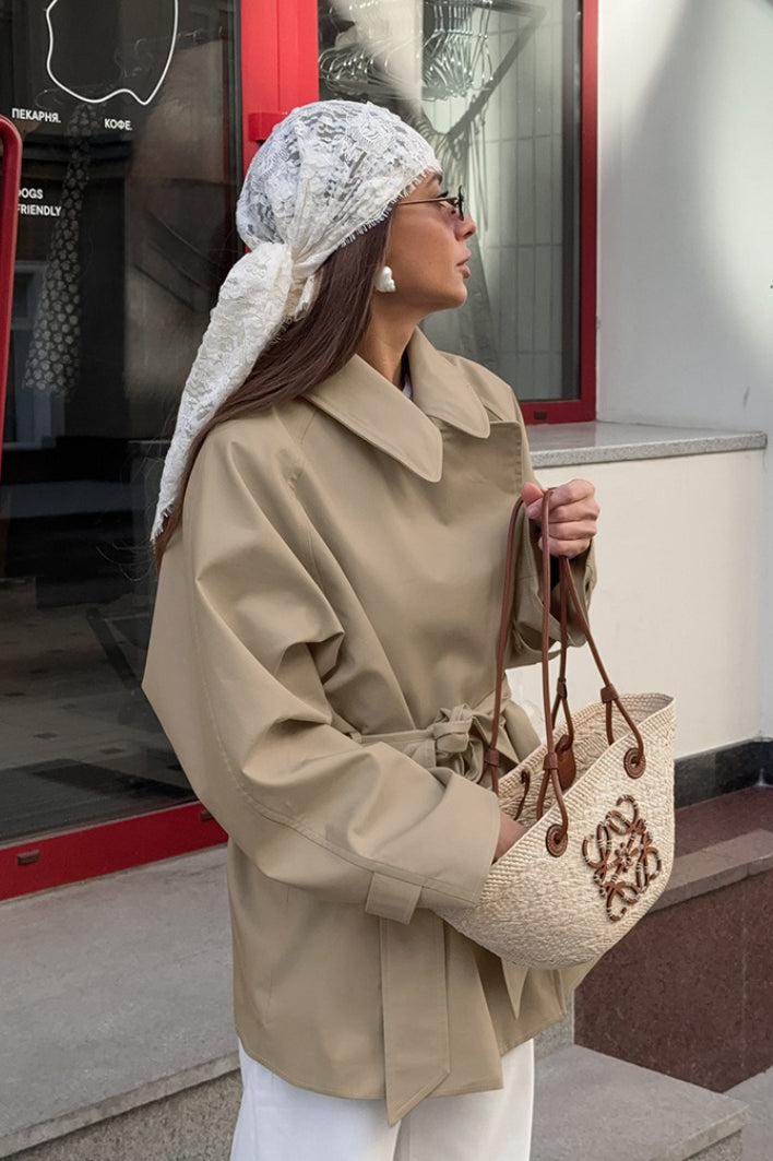 Sonia | Manteau trench à col pointu ceinturé pour femmes