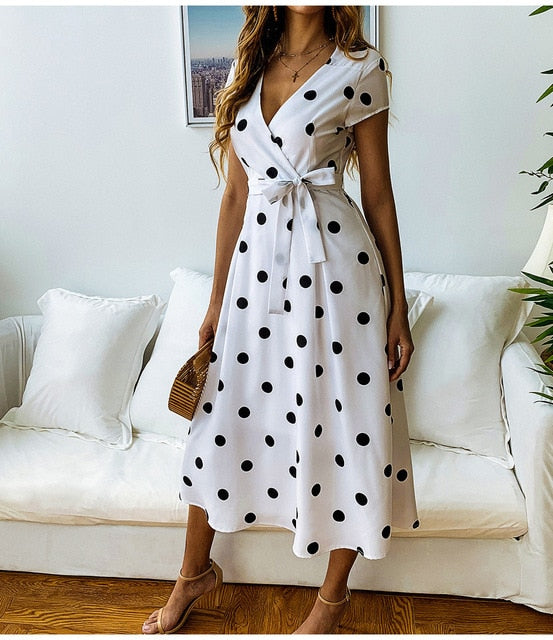 Juna | Robe Midi à Pois avec Décolleté en V et Ceinture pour Femmes