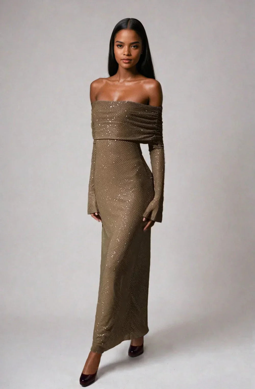 Astra | Robe longue séduisante avec fente élégante