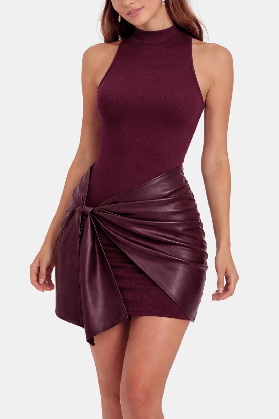 Robe Mini Avec Détail Noué Sur Le Devant Et Coupe Sans Manches Pour Femme | Idéal Pour Soirées Et Événements