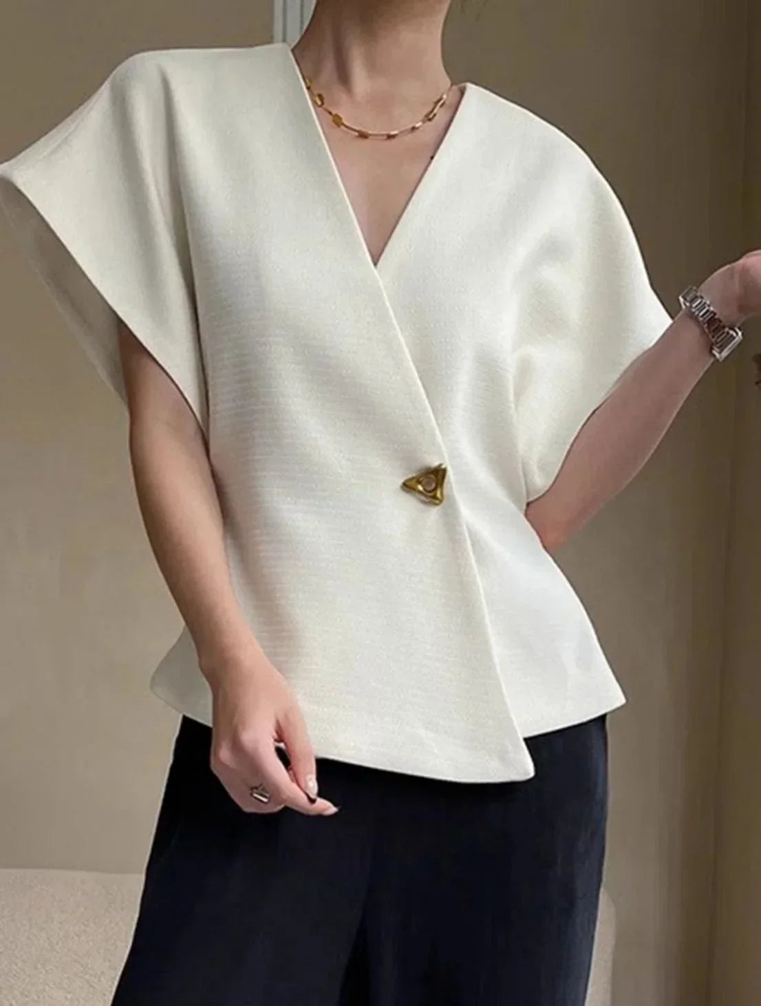 Blouse Femme Croisée avec Manches Sculptées