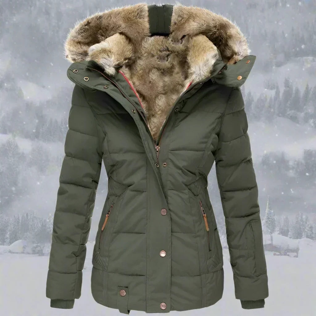 Veste femme stylée avec capuche et fausse fourrure