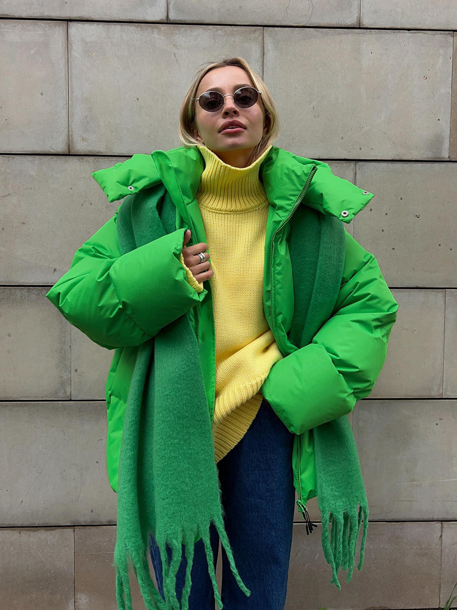 Veste d'hiver stylée pour femme en oversize avec capuche