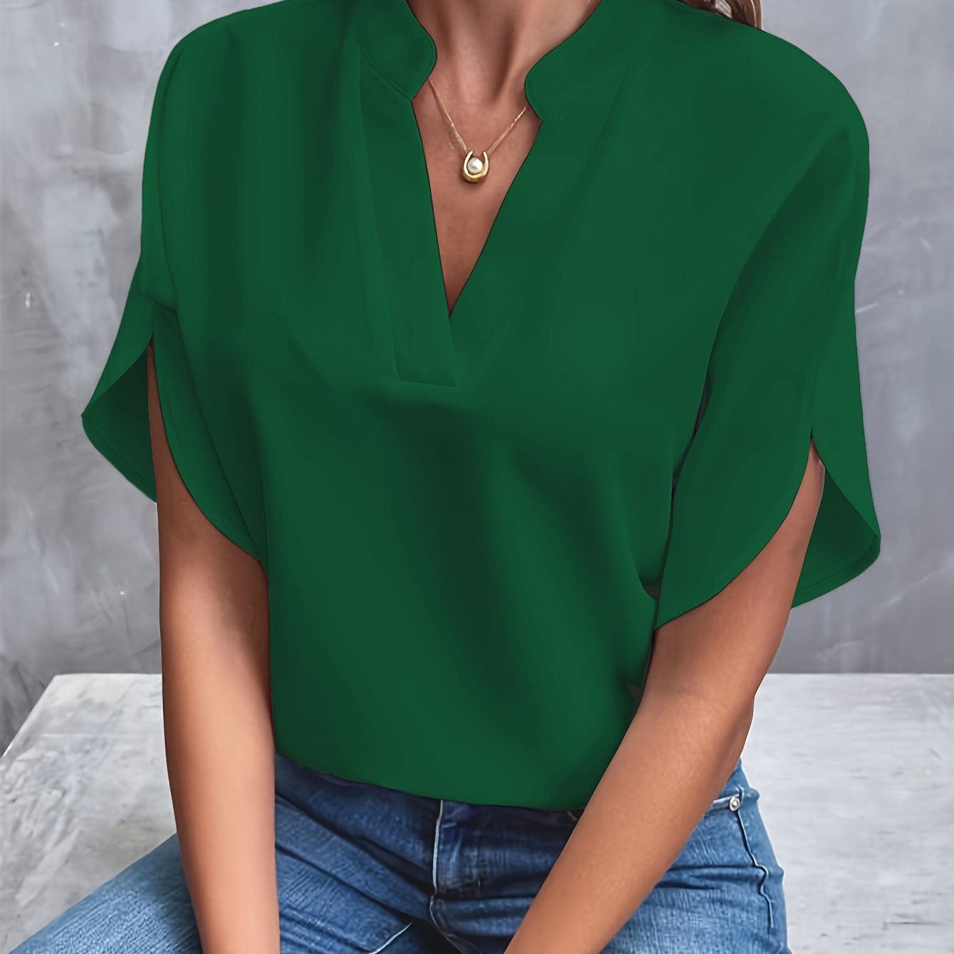 Blouse à manches courtes pour femmes | Élégante avec décolleté en V et manches chauve-souris