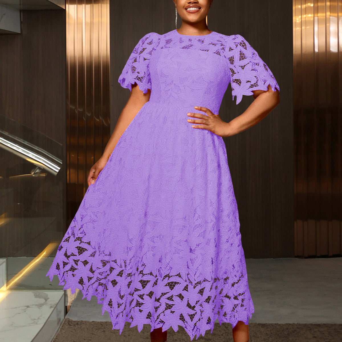 Robe maxi en dentelle pour femmes avec motif floral Mirla