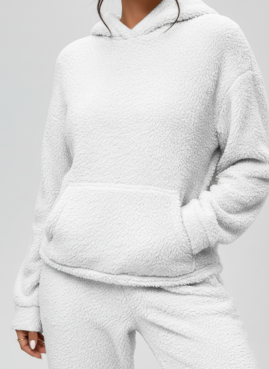 Haut Teddy pour Femme avec Poche Kangourou et Pantalons Assortis