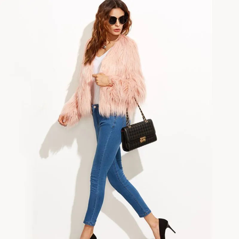 Lozenda - Manteau en fourrure doux avec charme