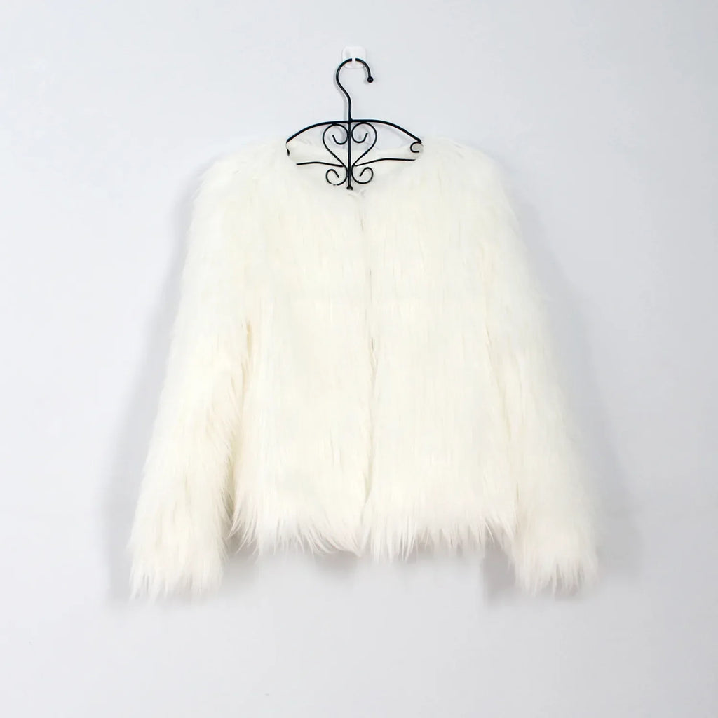 Lozenda - Manteau en fourrure doux avec charme