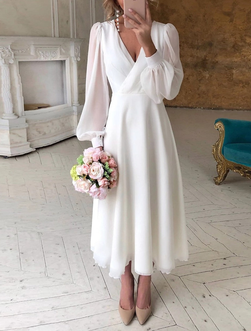 Robe de mariée midi élégante pour femmes