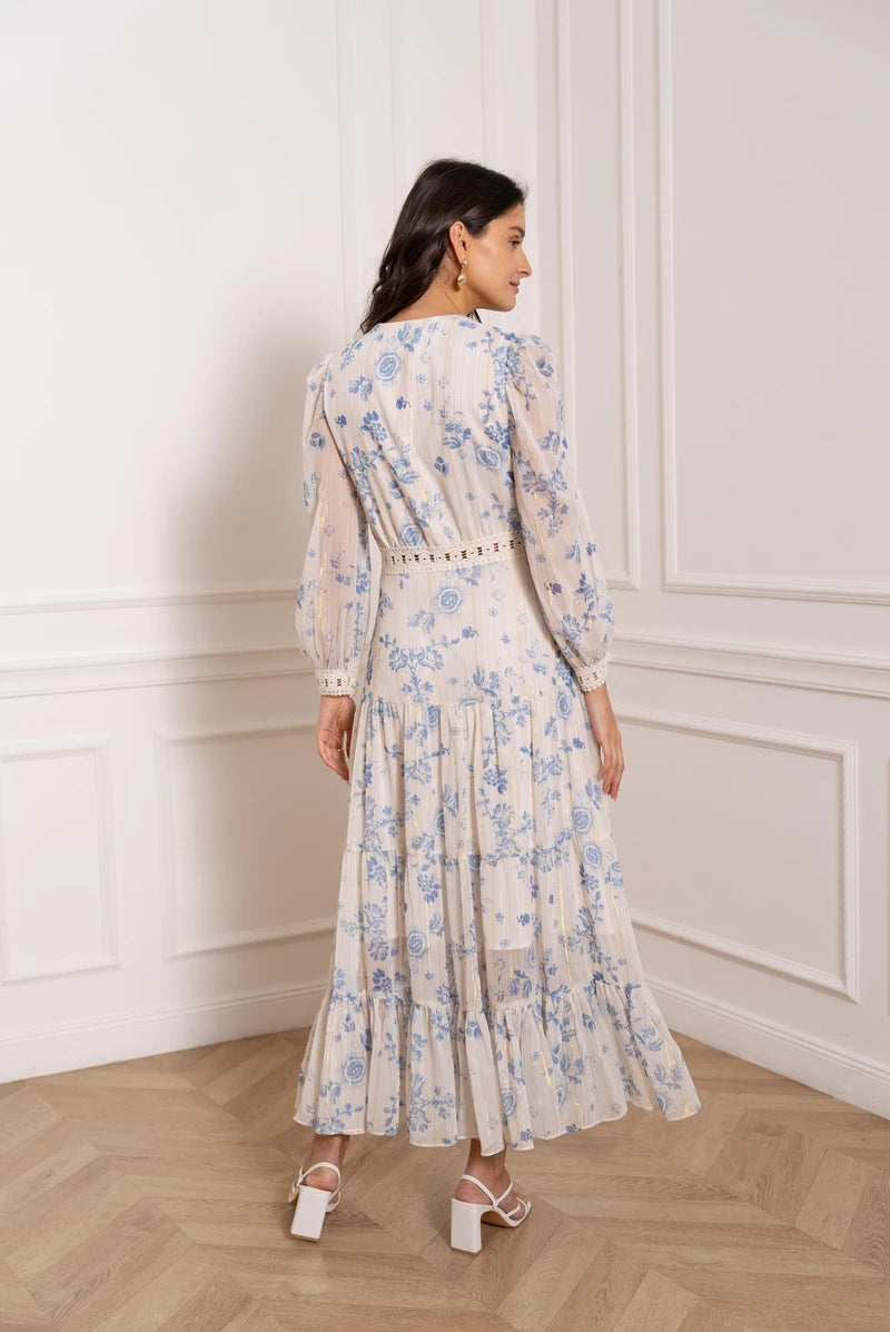Maxi robe femme | Motif floral avec détails en dentelle et ourlet volanté