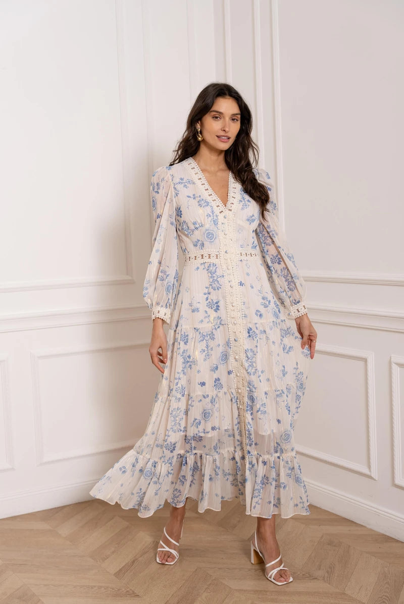 Maxi robe femme | Motif floral avec détails en dentelle et ourlet volanté