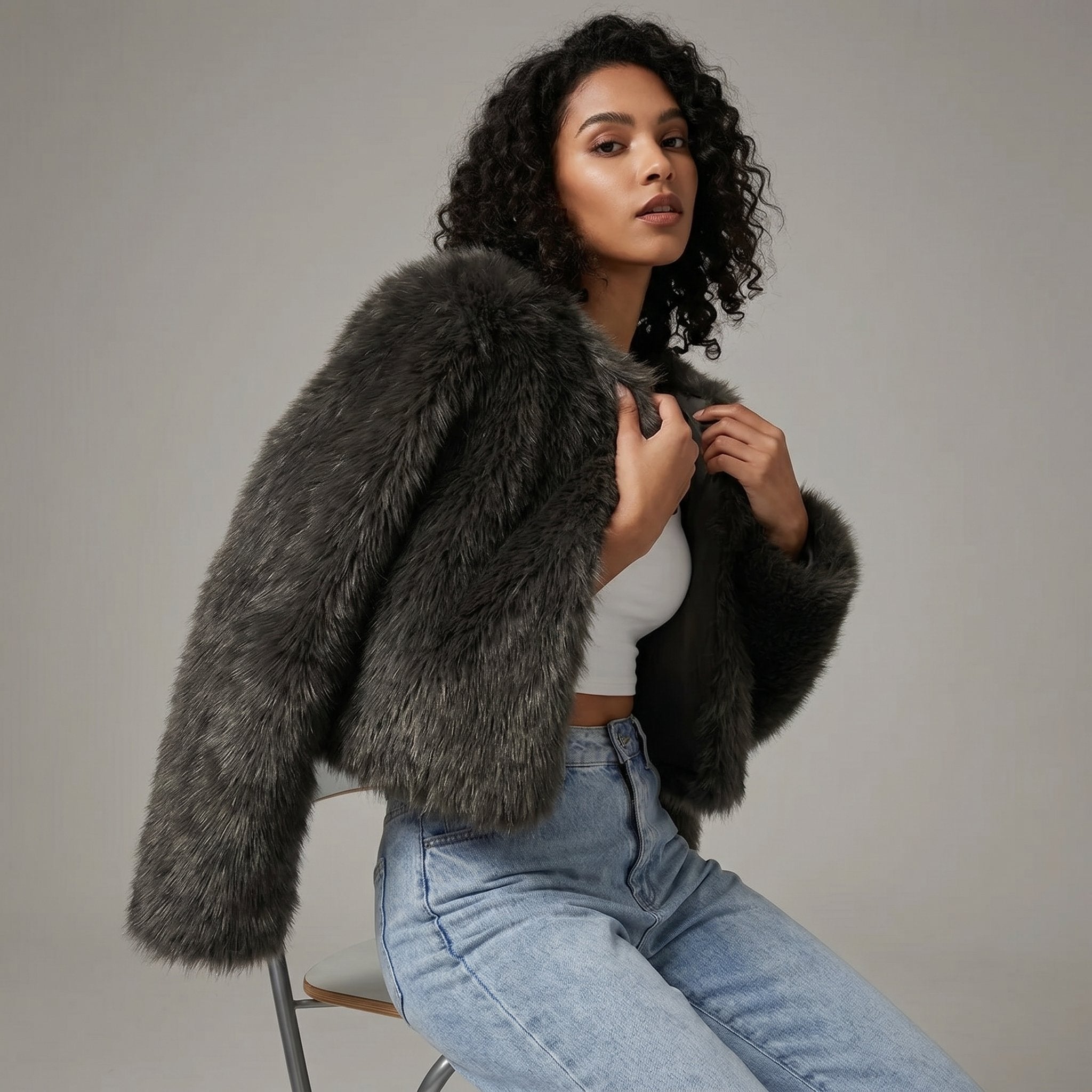 Olivia | Veste courte en tricot en fausse fourrure chaude et confortable