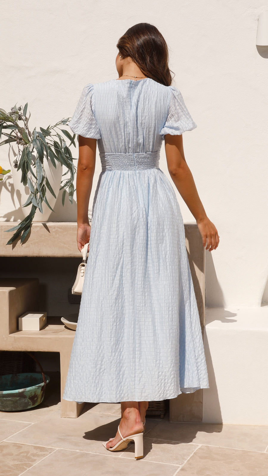 Robe midi femme | Robe romantique à manches bouffantes avec taille smockée