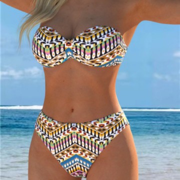 Bikini bandeau pour femmes avec un motif ethnique stylé et une taille haute R&B