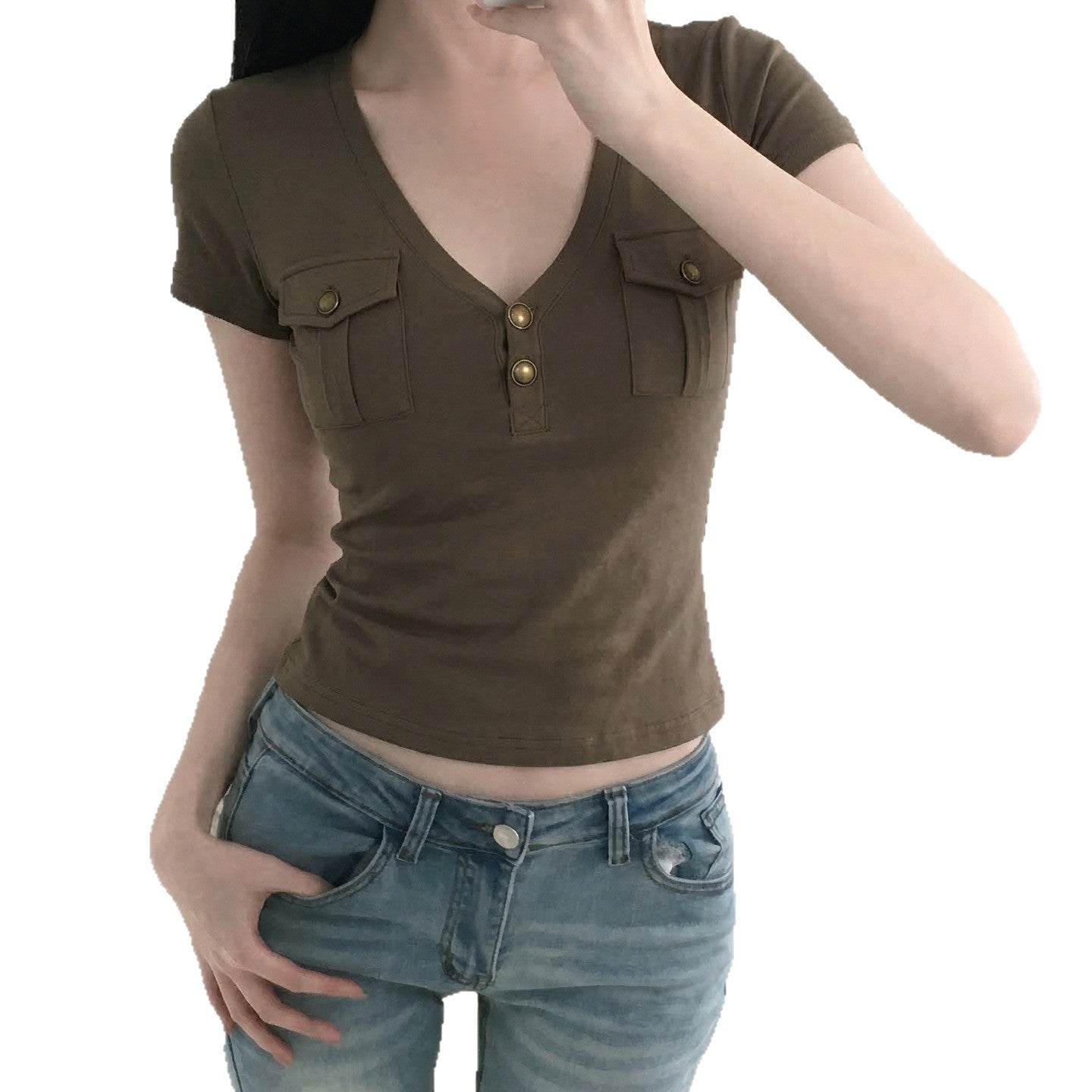 T-shirt à manches courtes pour femmes avec détails en boutons et poches latérales R&B