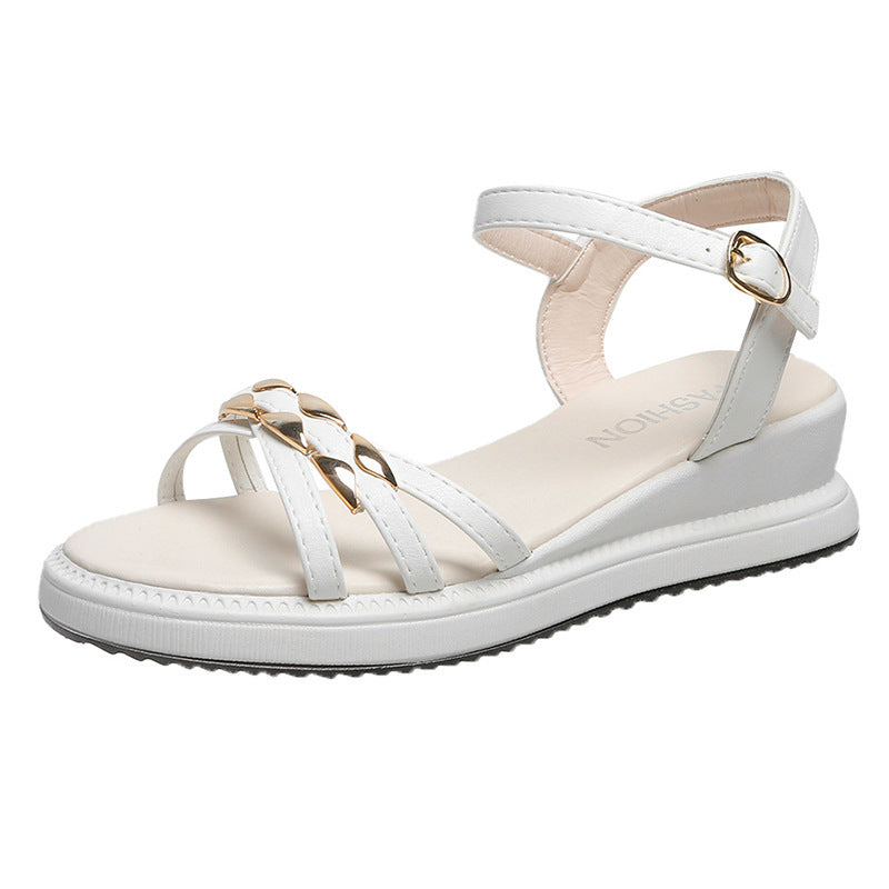 Sandales confortables pour femmes avec design de lanières réglables et accents métalliques élégants R&B