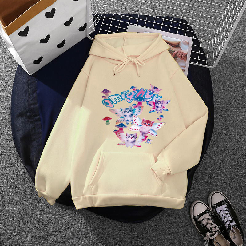 Sweat à capuche pour femmes avec un imprimé ludique de chat et de papillon et poche kangourou Echo Archiv