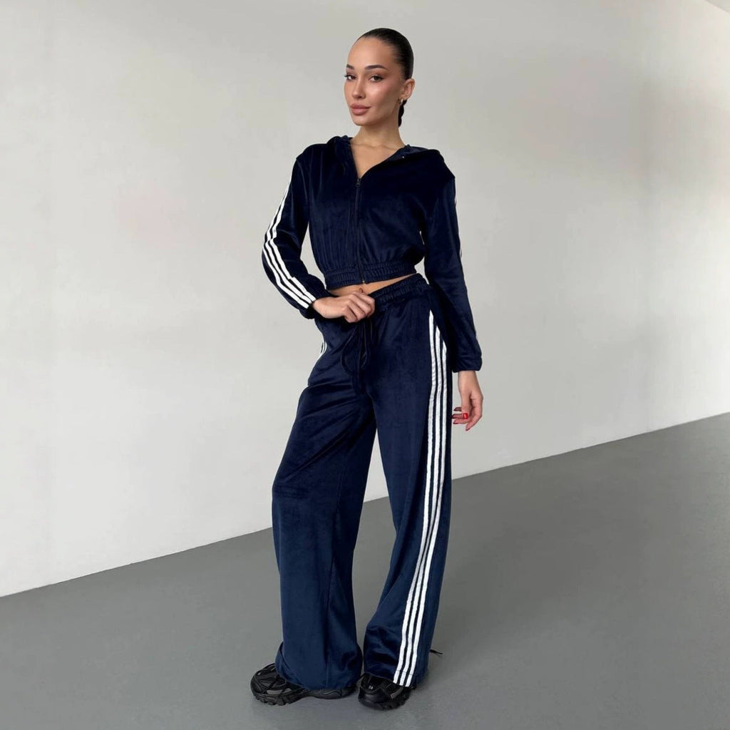 Ensemble de survêtement rétro en velours pour femmes avec rayures latérales, taille haute et fermeture éclair Echo Archiv