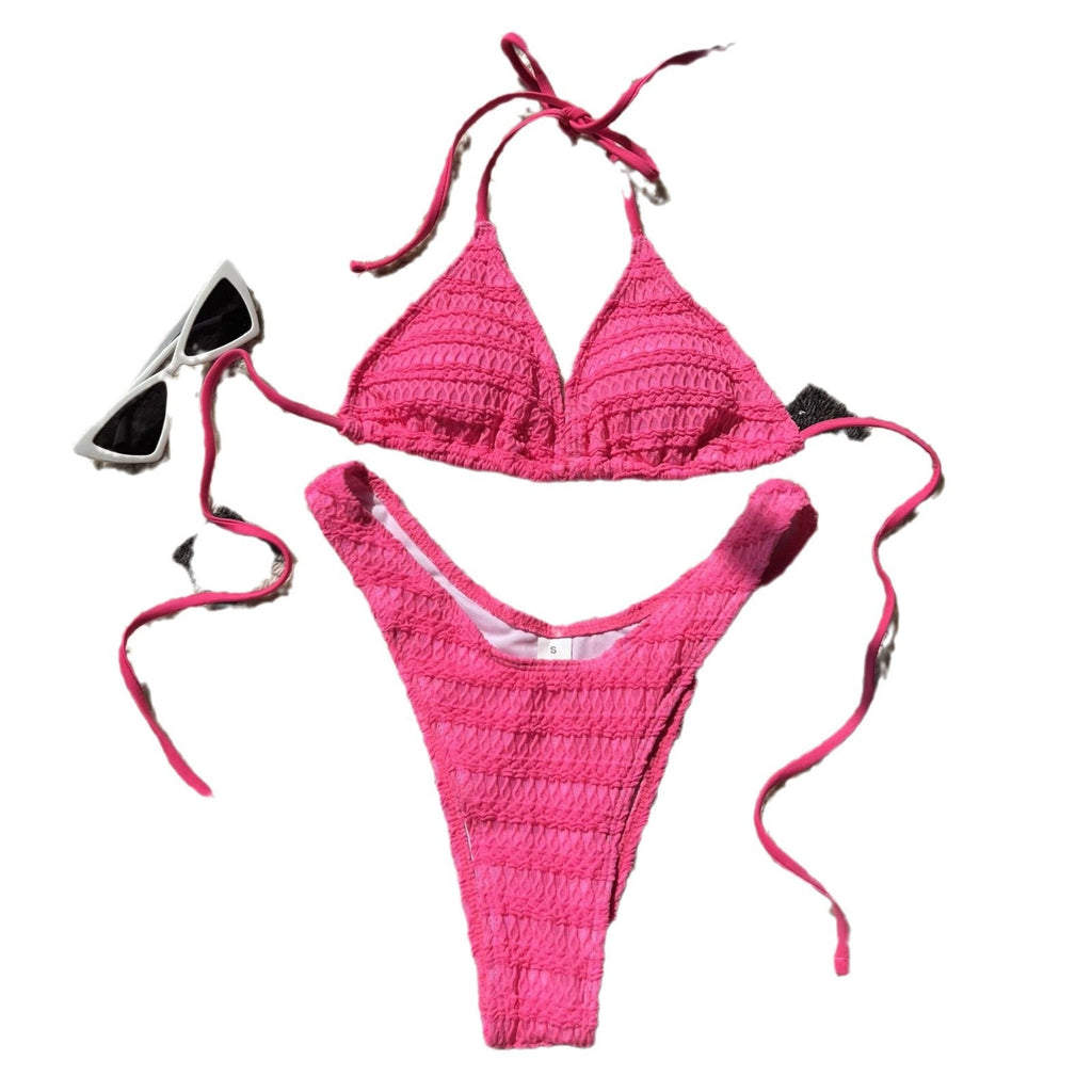 Bikini triangle pour femmes avec surface texturée et bretelles ludiques R&B