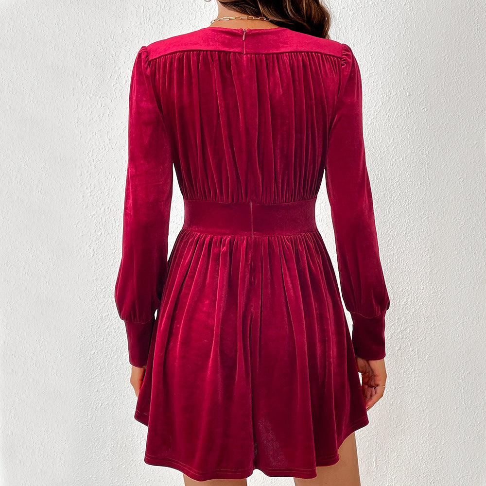 Robe mini en velours pour femmes avec un look corset cintré, rangées de boutons décoratives et jupe évasée Echo Archive