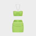 Top bandeau pour femmes avec accent en chaîne et mini-jupe R&B