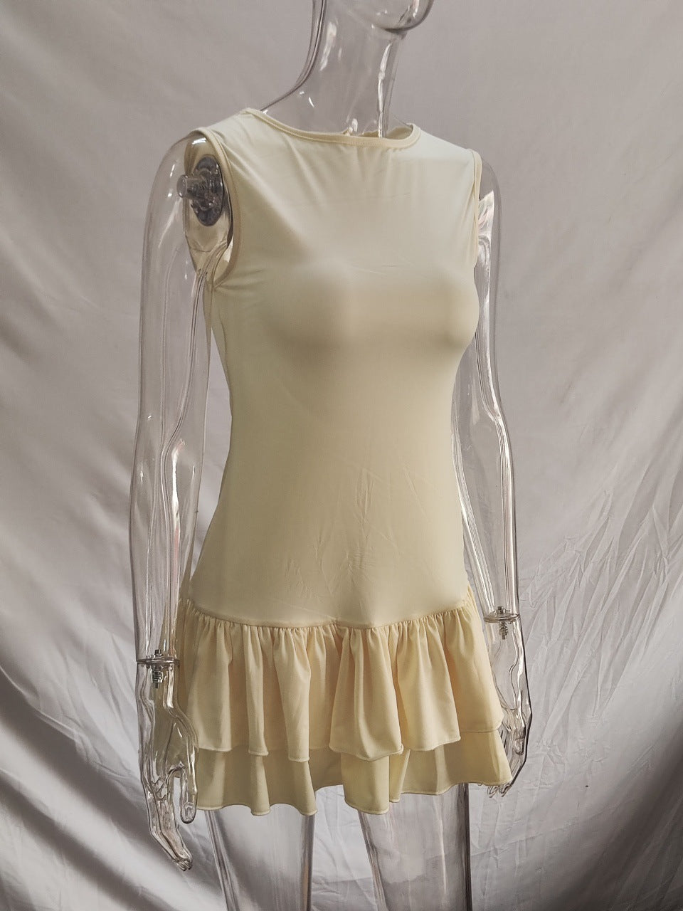 Robe Mini Femme Ludique avec Volants Volumineux et Coupe Élégante R&B