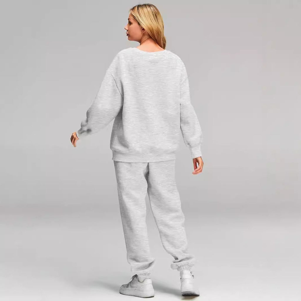 Ensemble de loungewear Relaxed pour femmes avec sweat-shirt oversize à col rond et pantalon de jogging taille haute ajusté en French Terry Echo Archiv