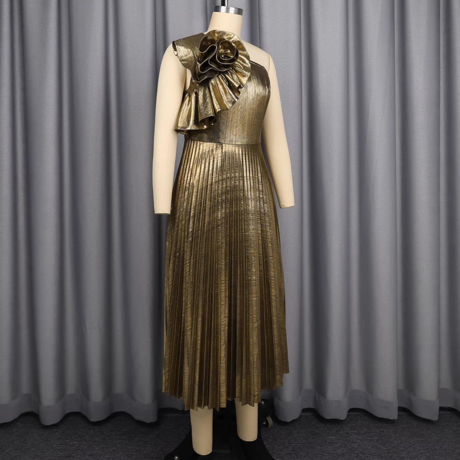 Robe de soirée glamour pour femmes avec design asymétrique et détail de volants décoratifs R&B