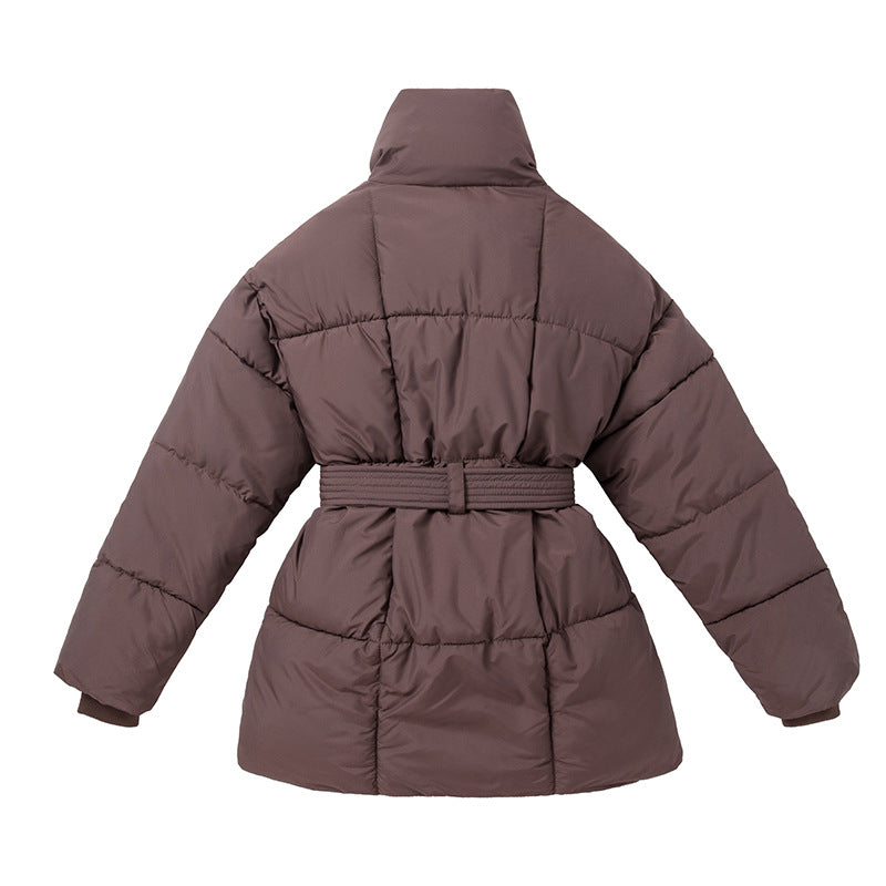 Manteau matelassé cintré pour femmes avec ceinture à nouer et col châle haut Echo Archiv