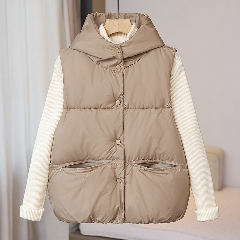 Gilet thermique sans manches pour femmes avec col montant volumineux, patte de boutonnage dissimulée et poches zippées sur les côtés Echo Archiv