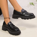 Mocassins pour femmes avec une semelle robuste et un design élégant de lanières R&B