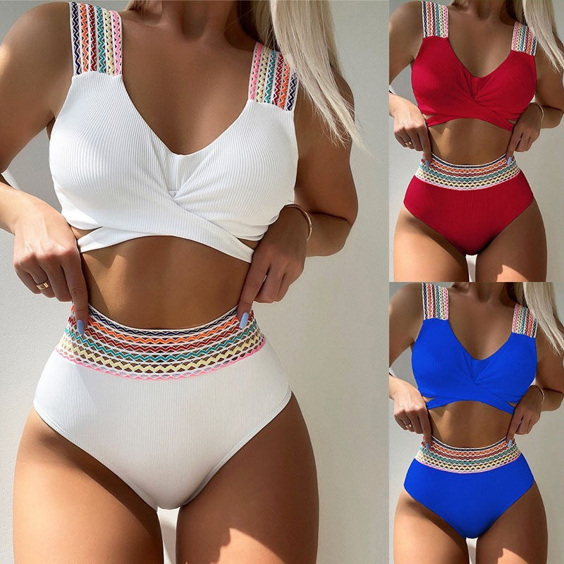 Maillot de bain femme à haute coupe avec accents colorés R&B